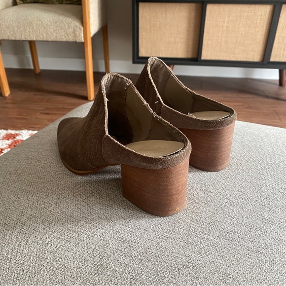 Taupe Suede Mules | Seychelles - Picture 7 of 7